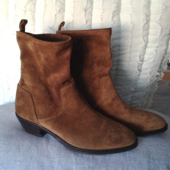 Via Spiga - Picture 6 of 8